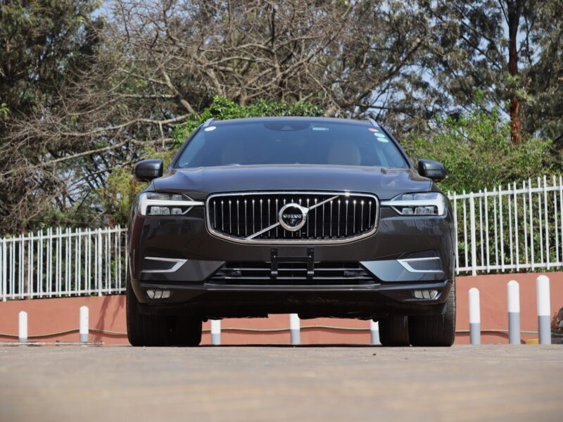 🚗 2020 VOLVO XC60 D4 INSCRIPTION – 2000CC TURBO DIESEL • SUNROOF • MASSAGE SEATS