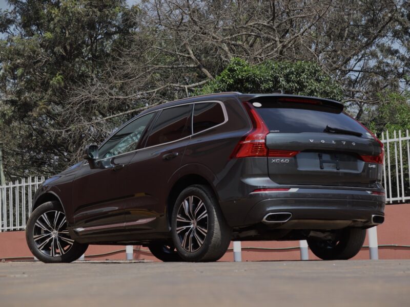 🚗 2020 VOLVO XC60 D4 INSCRIPTION – 2000CC TURBO DIESEL • SUNROOF • MASSAGE SEATS