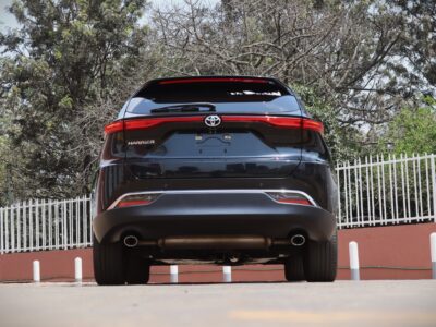 🚗 2022 TOYOTA HARRIER – 2000CC PETROL • ELECTROCHROMIC MOONROOF • PREMIUM LUXURY SUV