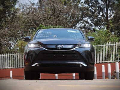 🚗 2022 TOYOTA HARRIER – 2000CC PETROL • ELECTROCHROMIC MOONROOF • PREMIUM LUXURY SUV