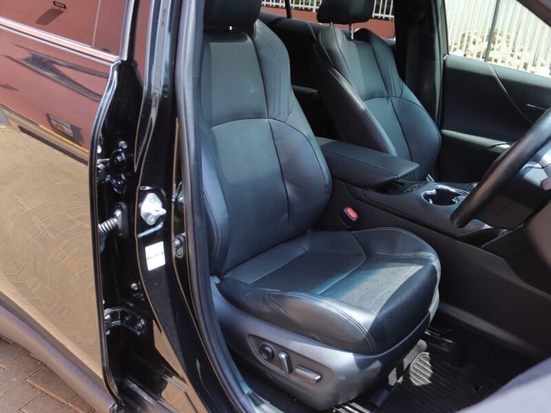🚗 2022 TOYOTA HARRIER – 2000CC PETROL • ELECTROCHROMIC MOONROOF • PREMIUM LUXURY SUV