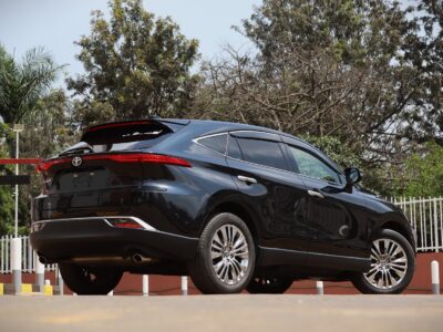 🚗 2022 TOYOTA HARRIER – 2000CC PETROL • ELECTROCHROMIC MOONROOF • PREMIUM LUXURY SUV