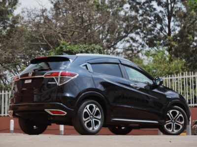 🚗 2019 HONDA VEZEL HYBRID – 1500CC PETROL HYBRID • COMPACT SUV • FUEL EFFICIENT