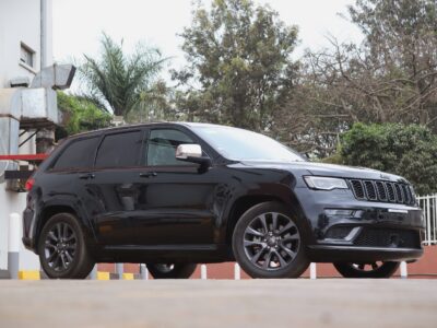 🚗 2020 JEEP GRAND CHEROKEE SUMMIT – 3600CC V6 PETROL • PANORAMIC SUNROOF • HEATED & VENTILATED SEATS