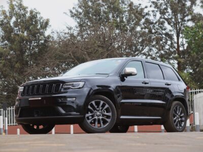 🚗 2020 JEEP GRAND CHEROKEE SUMMIT – 3600CC V6 PETROL • PANORAMIC SUNROOF • HEATED & VENTILATED SEATS