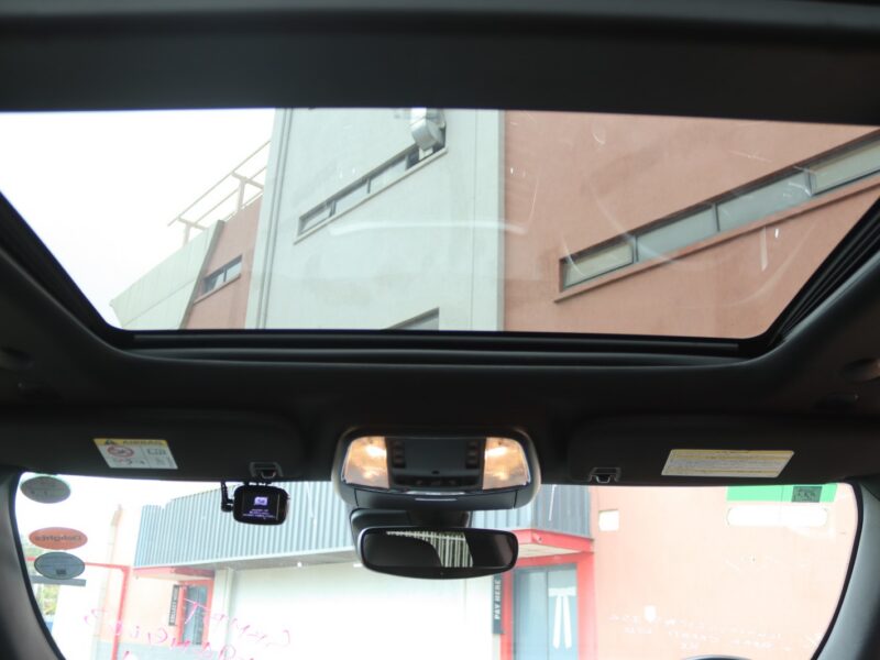 🚗 2020 JEEP GRAND CHEROKEE SUMMIT – 3600CC V6 PETROL • PANORAMIC SUNROOF • HEATED & VENTILATED SEATS