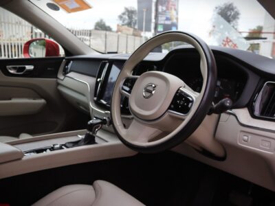 🚗 2020 VOLVO XC60 D4 INSCRIPTION • 2000CC TURBO DIESEL • SUNROOF • HARMAN KARDON • MASSAGE SEATS