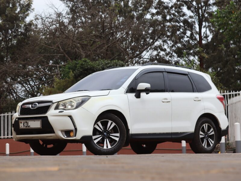 🚗 2015 SUBARU FORESTER – ELEGANT WHITE • 2000CC PETROL • AWD SUV