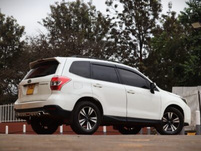 🚗 2015 SUBARU FORESTER – ELEGANT WHITE • 2000CC PETROL • AWD SUV