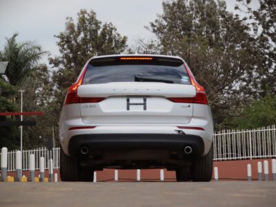 🚗 2020 VOLVO XC60 B5 – 2000CC TURBO PETROL • PREMIUM MILD HYBRID SUV