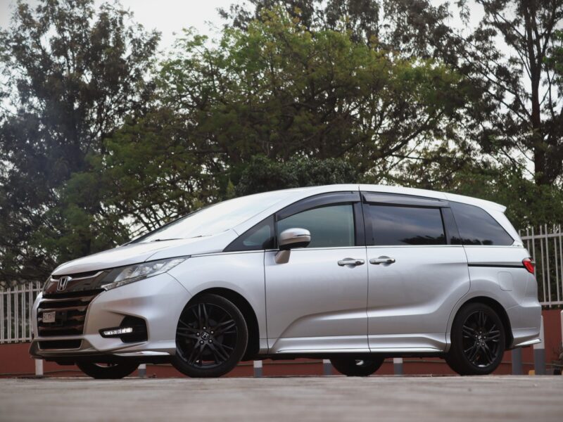 🚗 2019 HONDA ODYSSEY ABSOLUTE – 2400CC PETROL • PREMIUM FAMILY MPV