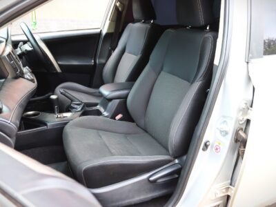 🚗 2014 TOYOTA RAV4 – SILVER • 2500CC PETROL • PREMIUM FAMILY SUV