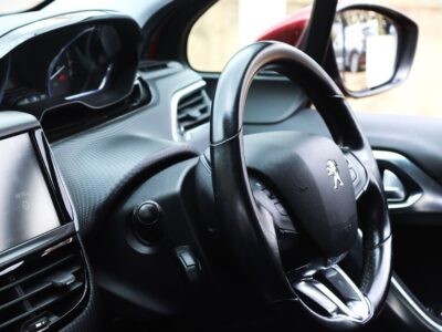 🚗 2019 PEUGEOT 2008 CROSSOVER – WINE RED • STYLISH & COMPACT SUV