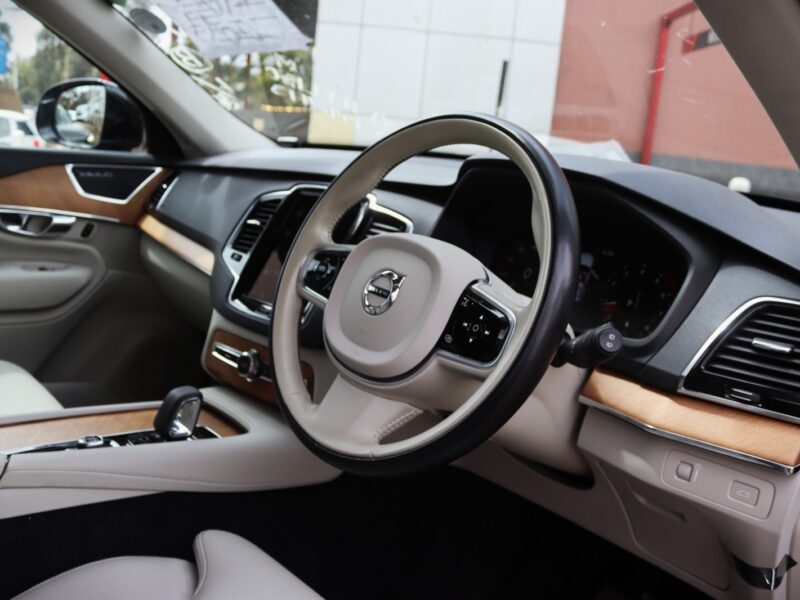 🚙 2021 VOLVO XC90 B6 INSCRIPTION – SUNROOF • MASSAGE SEATS • PREMIUM 7-SEATER SUV
