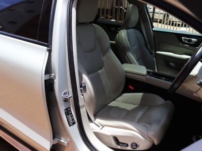 2020 Volvo V60 Cross Country Inscription – 2000CC Petrol Turbo | Bronze