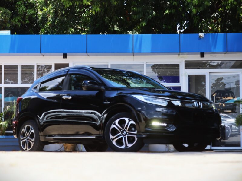 2020 Honda Vezel Hybrid RS Sport – 1500CC Petrol Hybrid