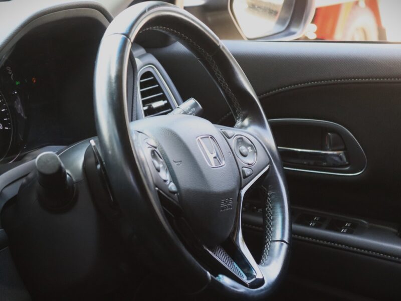 2020 Honda Vezel Hybrid RS Sport – 1500CC Petrol Hybrid