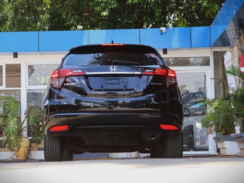2020 Honda Vezel Hybrid RS Sport – 1500CC Petrol Hybrid