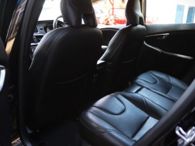 2020 Volvo V40 D4 Inscription – 2000CC Diesel Turbo | Elegant Black